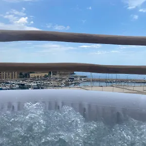  Appartement T2 Vue Sur Le Port Jacuzzi Terrasse Et Parking France